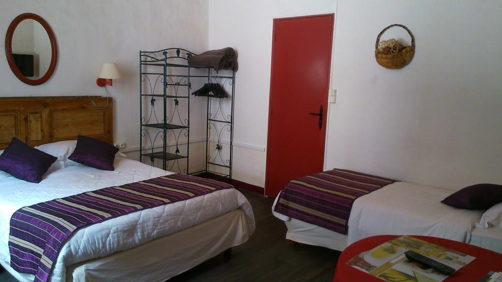 Auberge Cocagne Avèze Rum bild