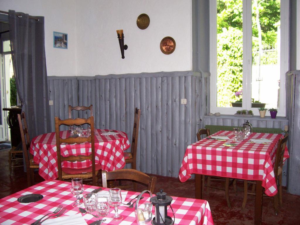 Auberge Cocagne Avèze Exteriör bild